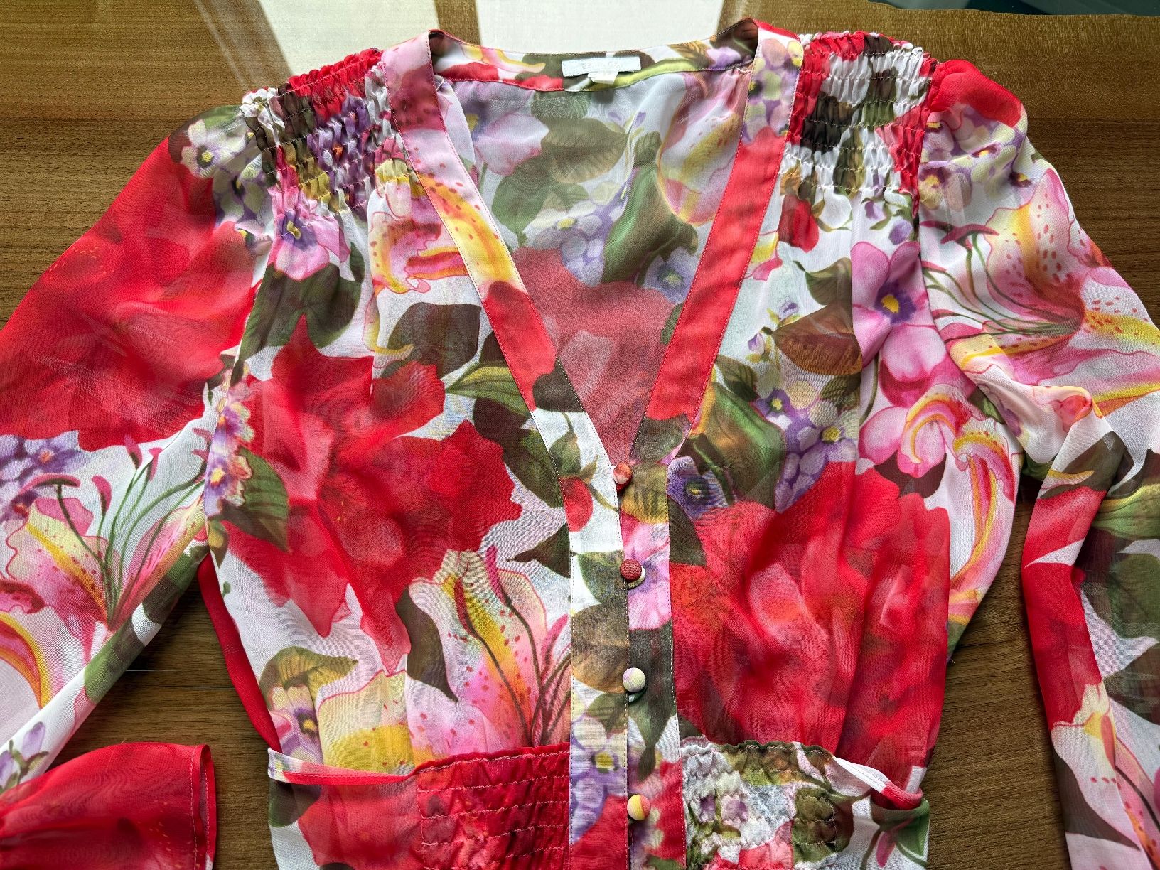 Escada Camicette: ESCADA Bluse Gr. M-38 – Usato da Winterthur venduto da tim_cl8x 2