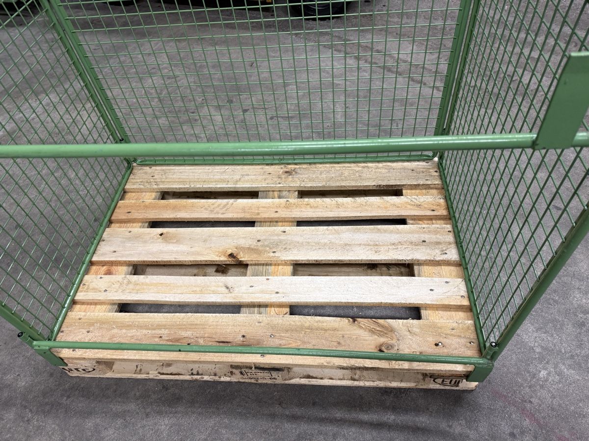Gitter & Roste: Gitterrahmen – Neu (gemäss Beschreibung) aus Horriwil von Carrera68 8