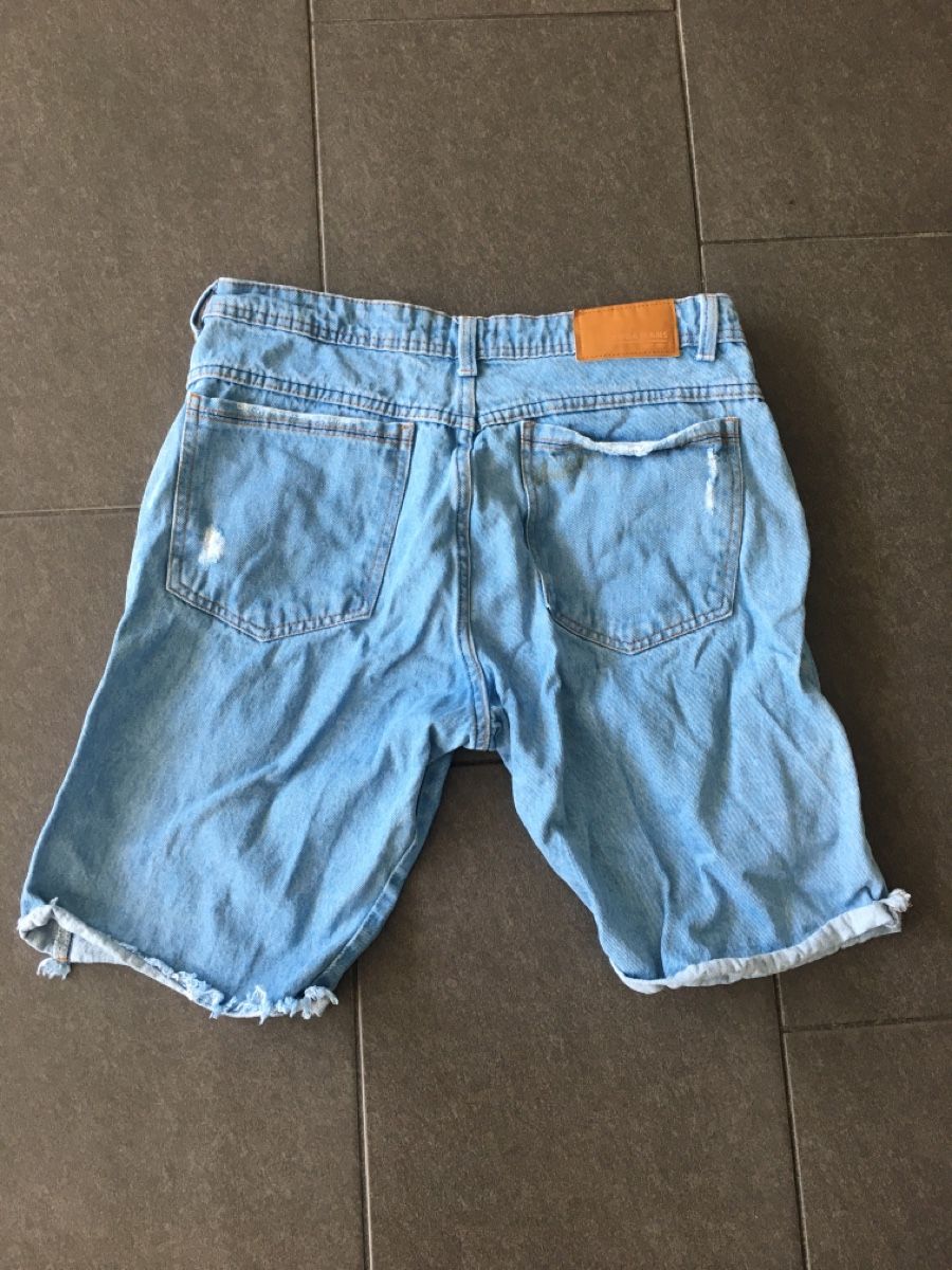 Jeans: Coole Jeans Shorts  Gr. 44  Destroyed Look – Usato da Biel/Bienne venduto da Bolagol9 1