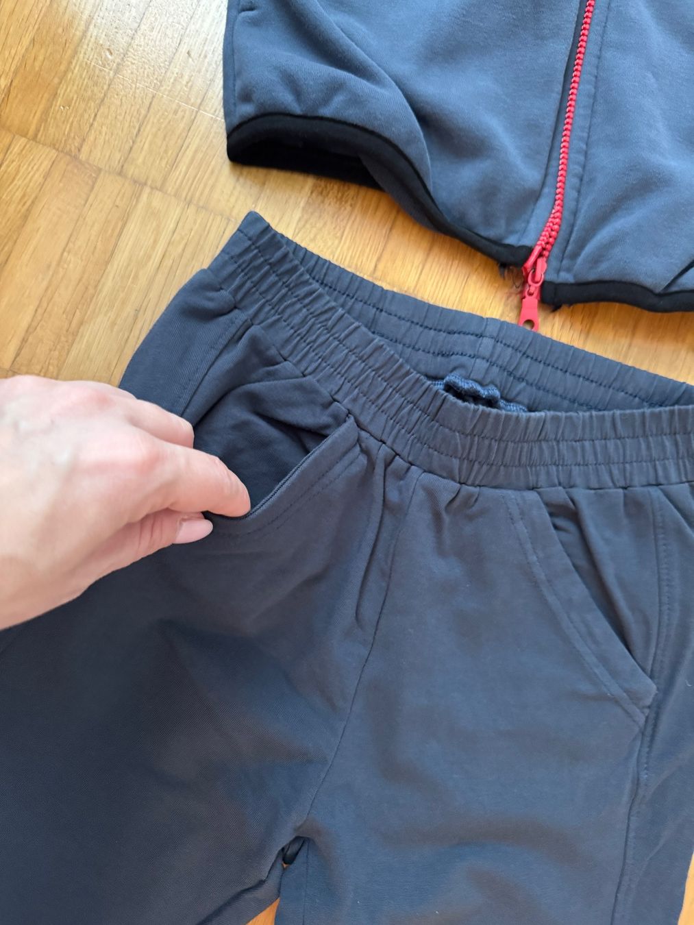 Completi: Warmer Trainingsanzug, Grösse 146 – Usato da Jona venduto da Good_luck1_ 3