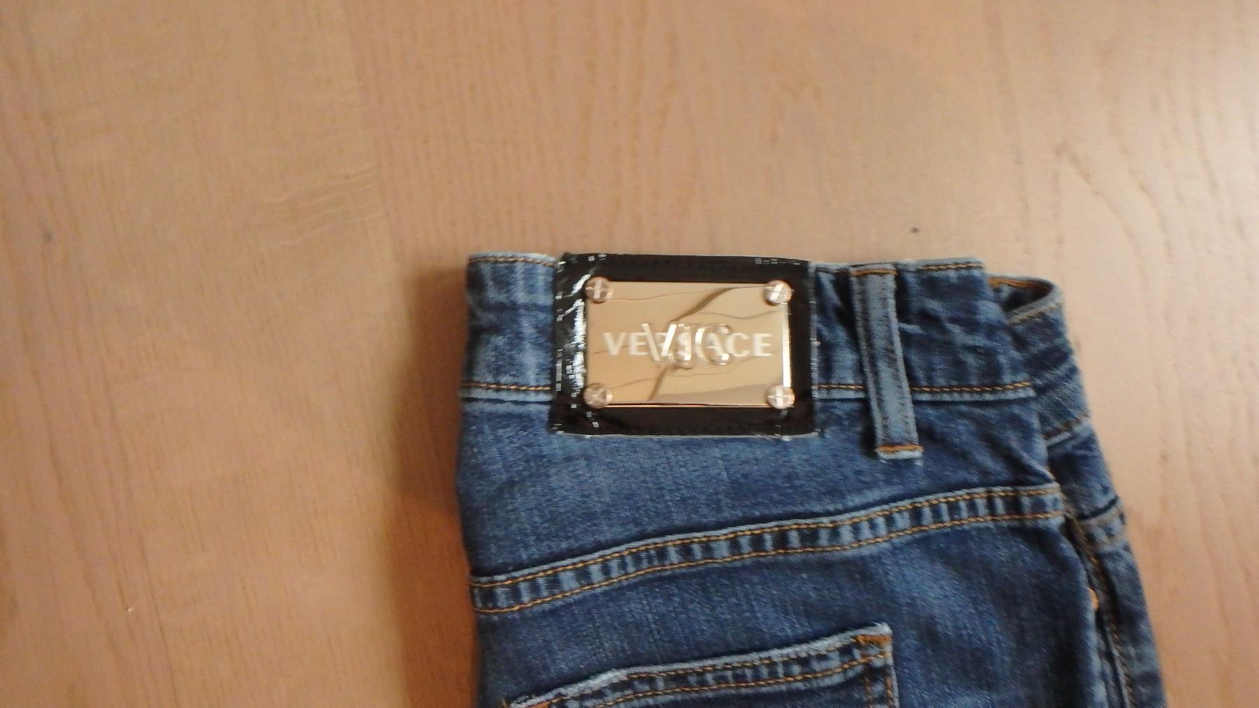 Versace Jeans: Versace Jeans Grösse 27/41 (IT) – Gebraucht aus Vaduz von RapunzelLissi 1