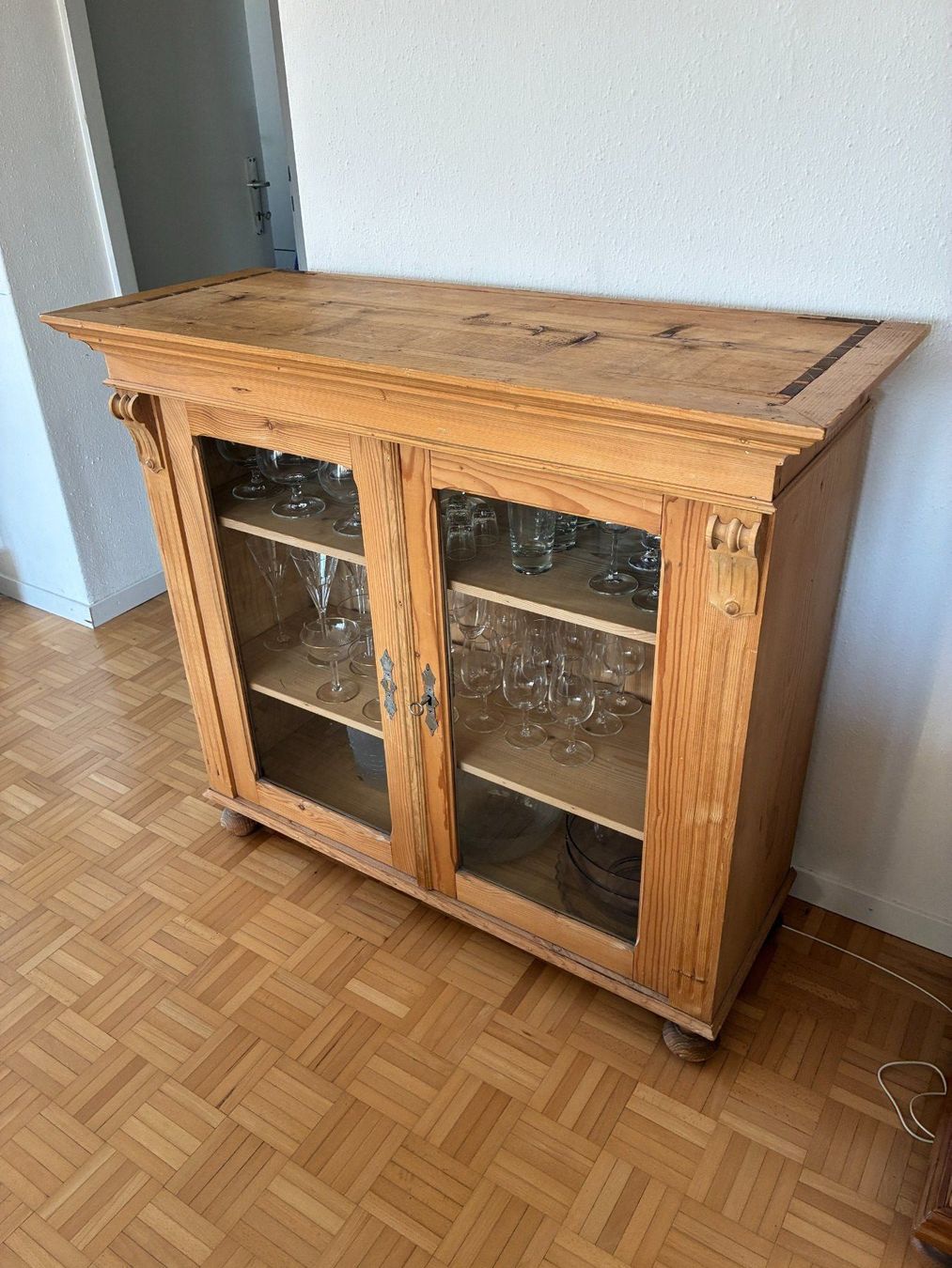 Vetrine: Bauernmöbel antik, Glasvitrine – Usato da Wil SG venduto da hsmitti 3