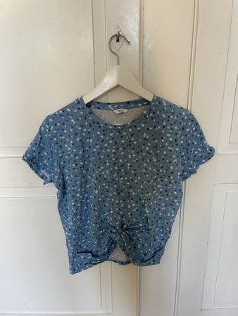 Girls T-Shirt blue floral print knot detail size S