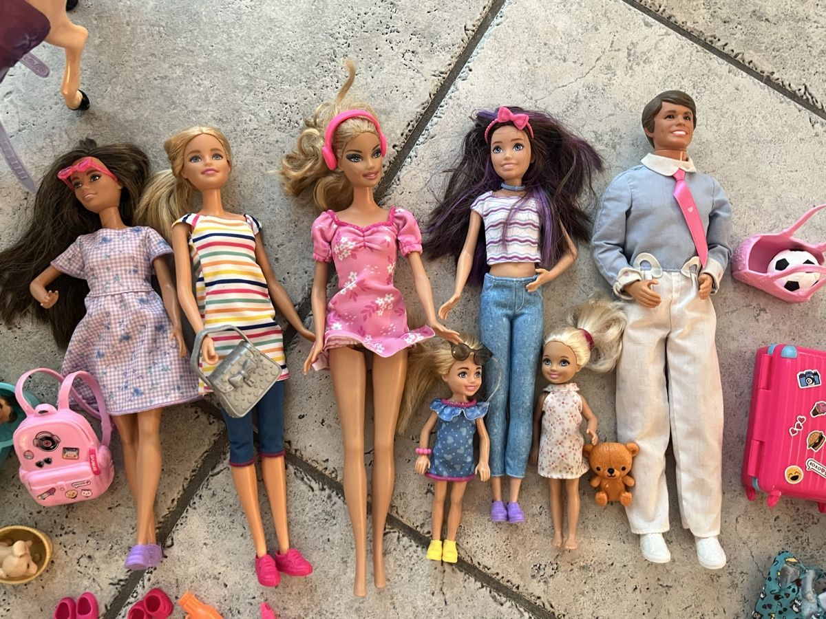 Giocattoli: Grosses Barbiepaket – Usato da Suhr venduto da rugeli02 1