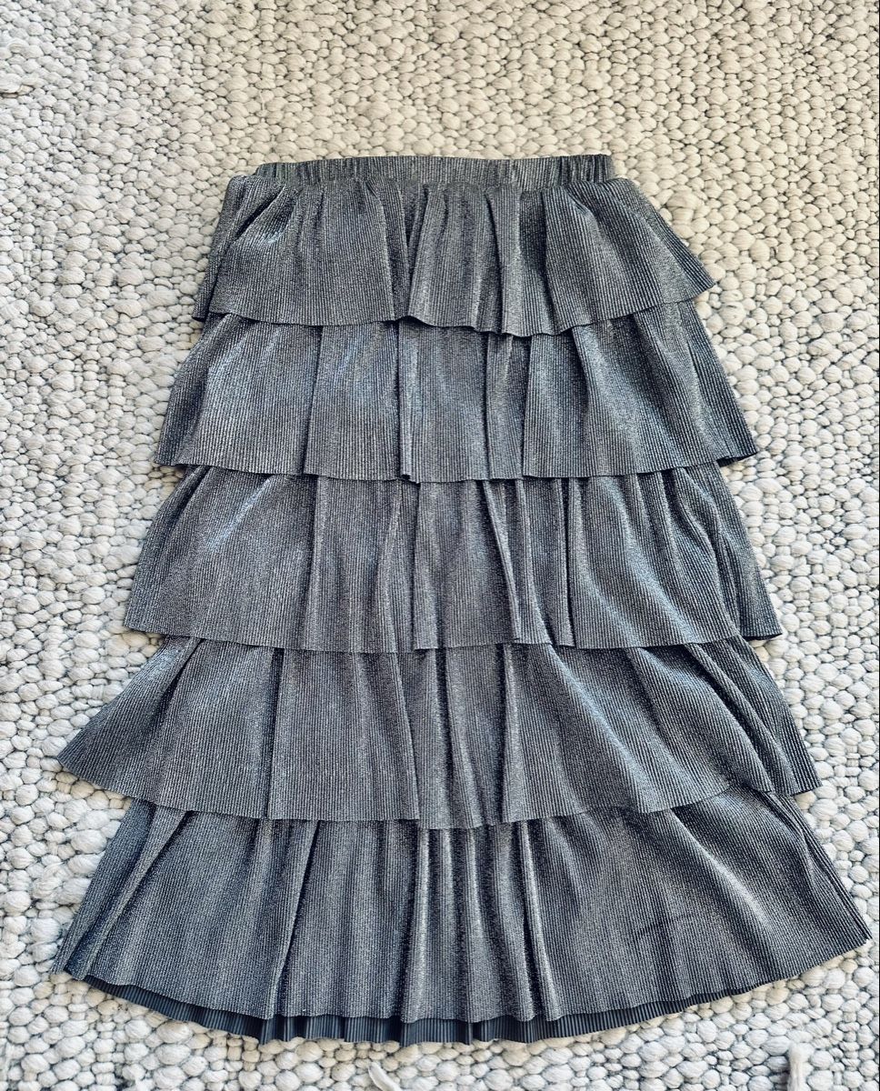 Röcke: PLISSEE-ROCK METALLIC SILBER – STATEMENT PIECE – Neu (gemäss Beschreibung) aus Schaffhausen von rot_yyy7