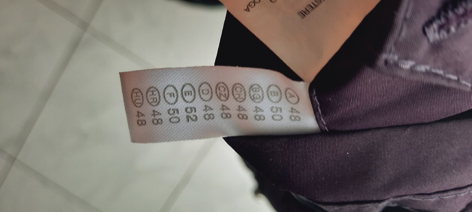 C&A Cappotti: Winterjacke lang Grösse 48 – Nuovo (secondo la descrizione) da Rotkreuz venduto da schweizerin72 6
