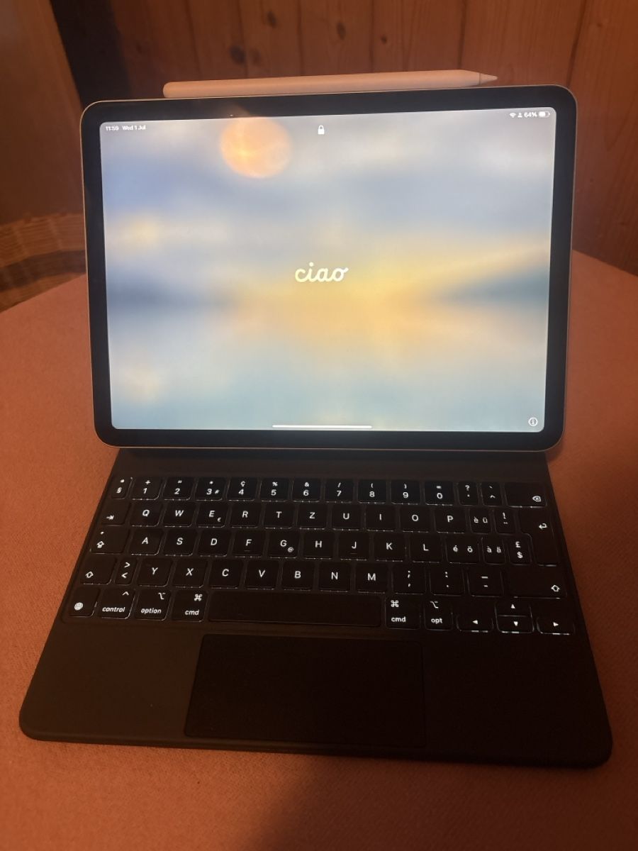 Apple Tablet PC: Ipad Air 4. Generation inkl Applepen und Keyboard – Nuovo (secondo la descrizione) da Frutigen venduto da ben_p9rt 1