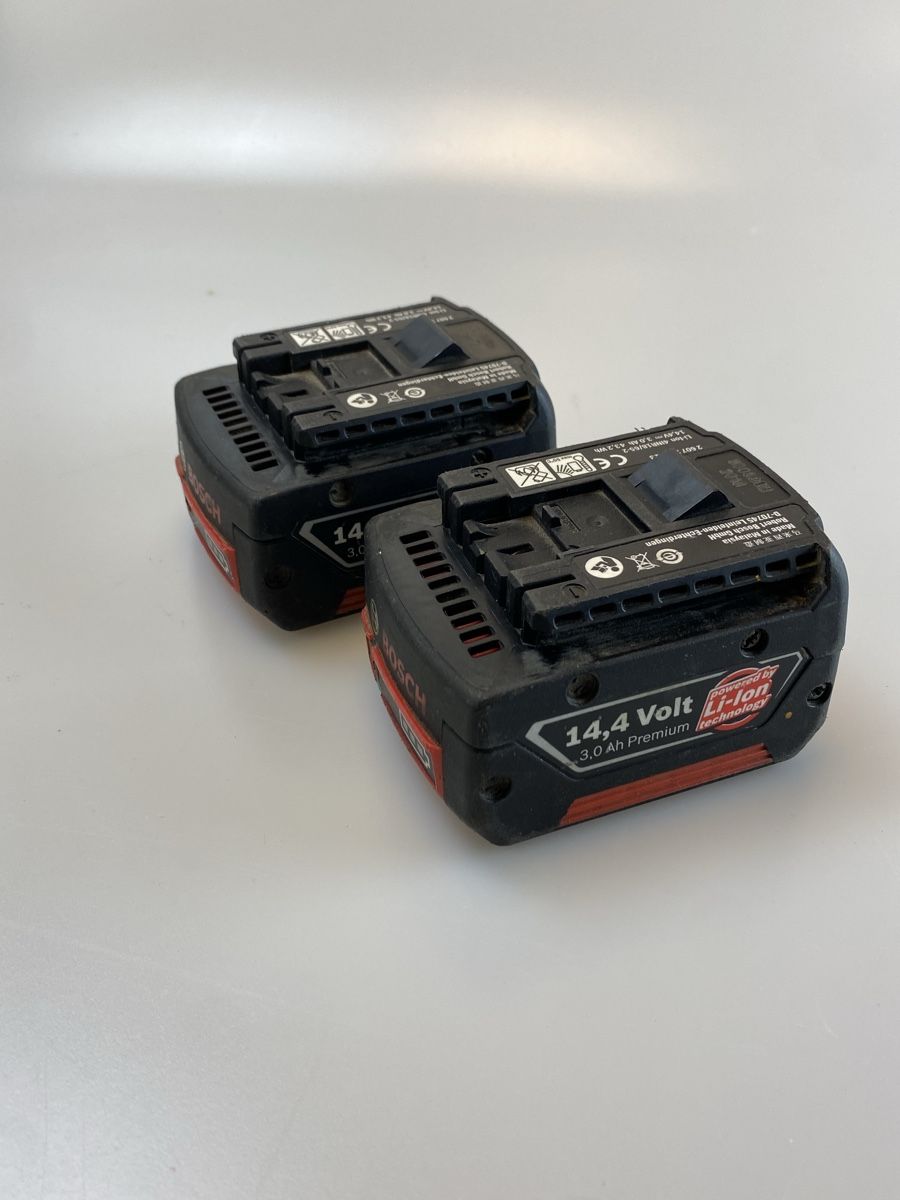 Bosch Accus & piles: Bosch Akkus 14.4V 3 Ah – D'occasion à Dotnacht par 007ym