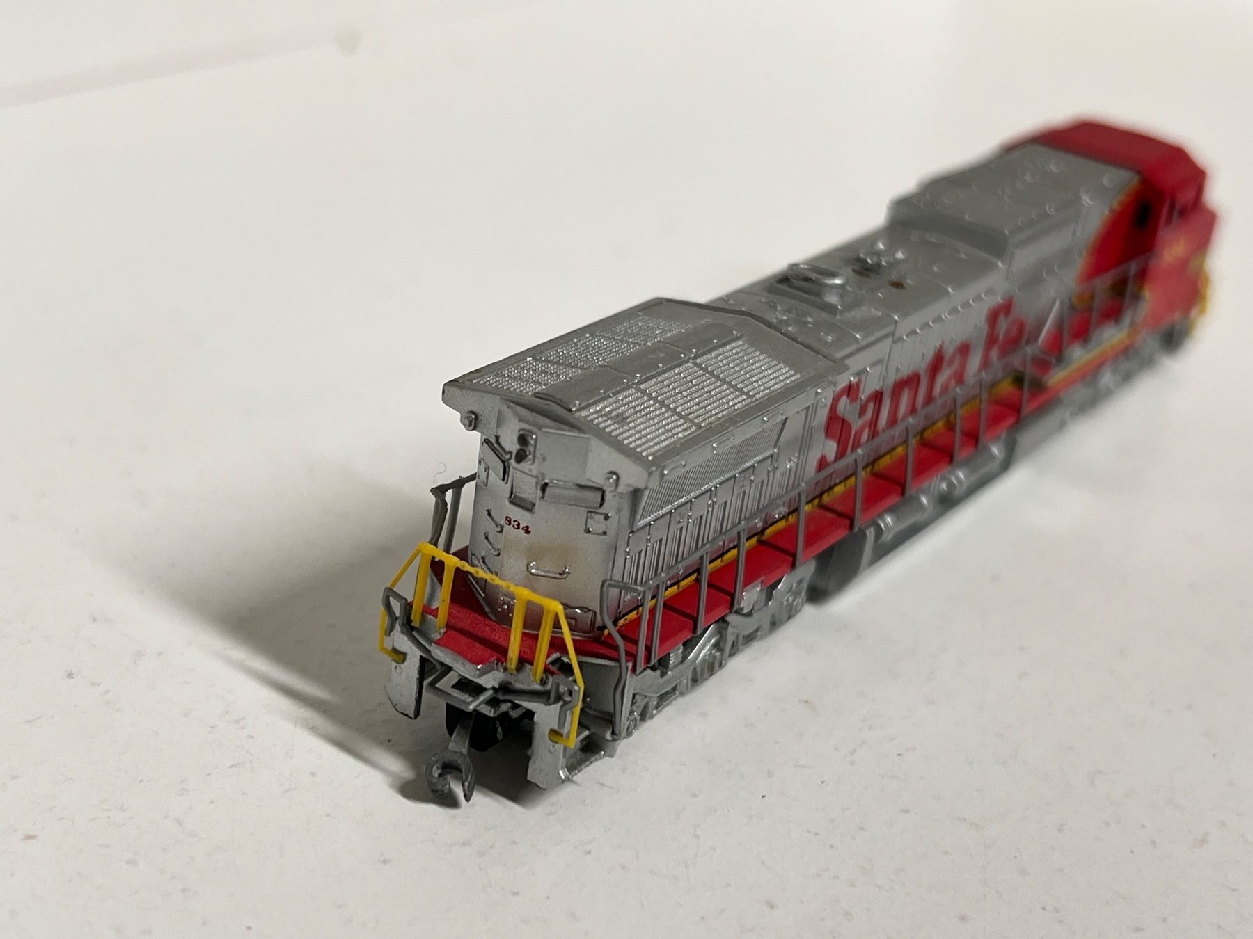 Modellini di ferrovie: Spectrum SANTA FE 834 Spur N Analog – Usato da Neuenhof venduto da ludovicco 2