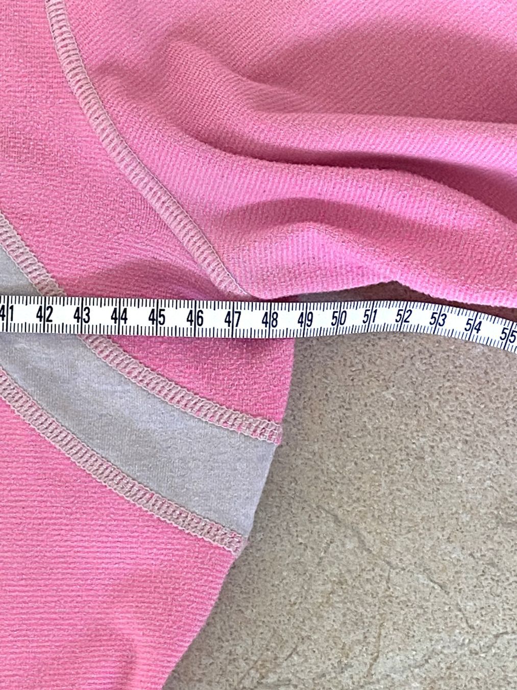 Lululemon Vestes: pink neon Lululemon Define Jacke Gr. 12=44 – D'occasion à Allschwil par Rosenfee 8