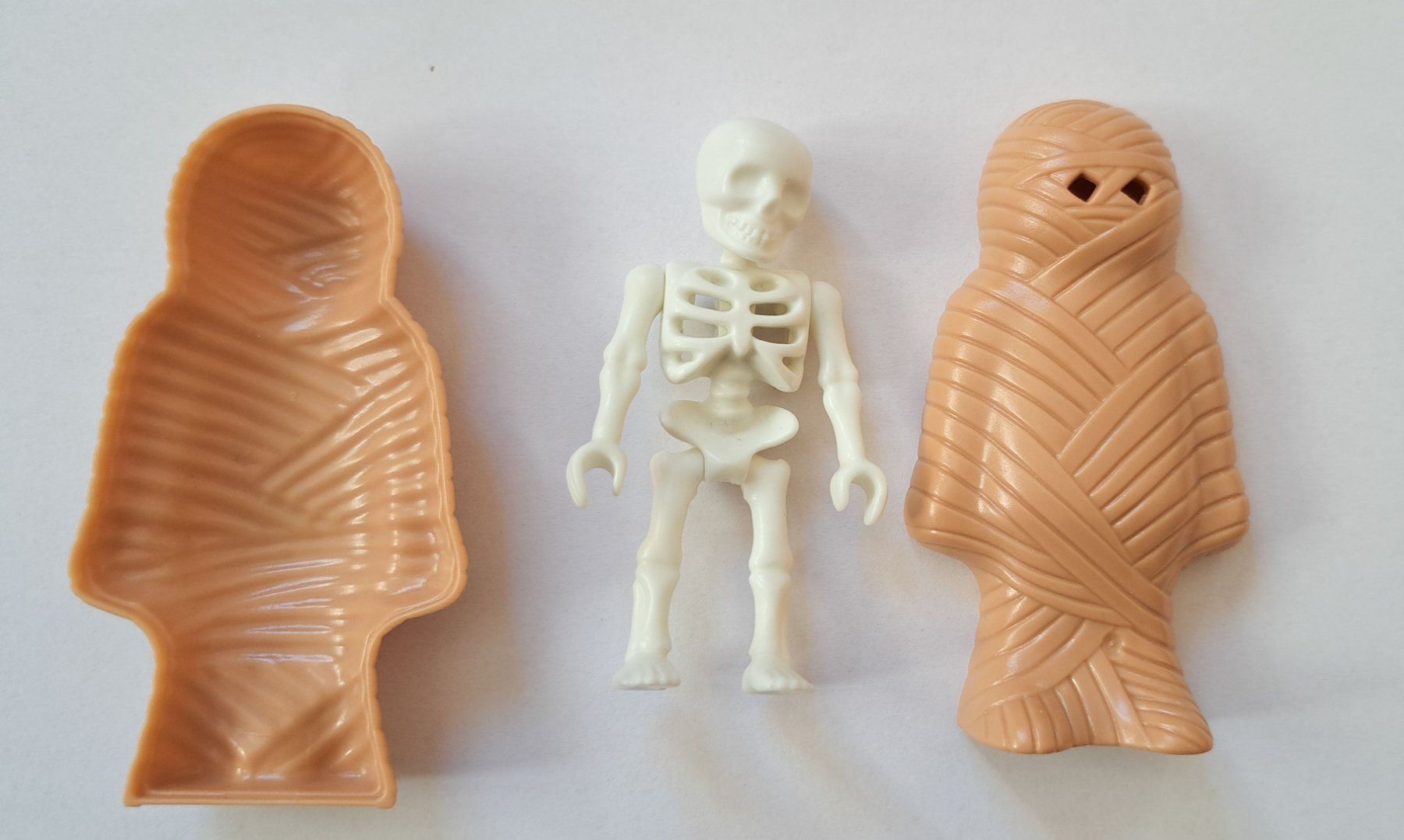 Playmobil Spielzeuge: Playmobil Skelett Mumie – Gebraucht aus Basel von Sweet-Yarns01 1