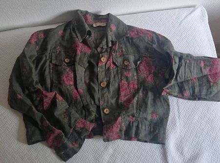Leinen Jäckchen Olivgrün mit Rosen