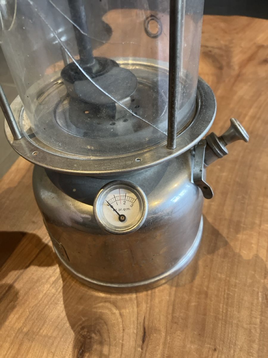 Lampade: Benzinvergaser-Laterne – Difettoso da Spiez venduto da Miryam07 3
