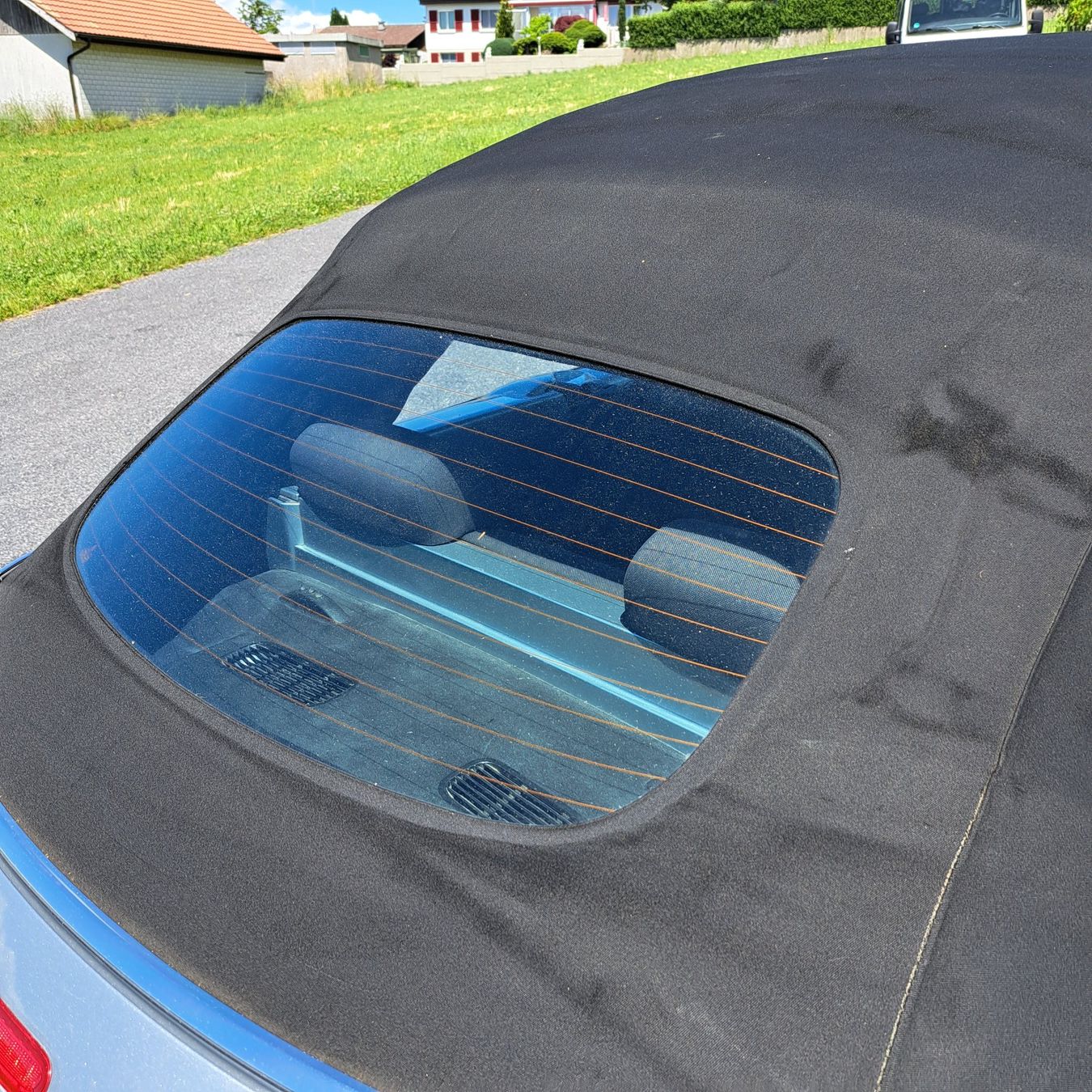 VW Automobili: VW Beetle 1.6 Cabrio – Usato da Lyss venduto da pet_69c5 3