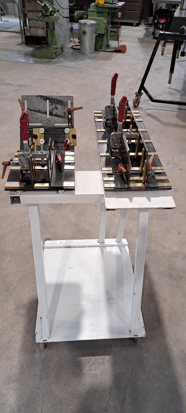 Tous les outils: Pfosten Schweisslehre – D'occasion à Zürich par WN-Metallbau 2