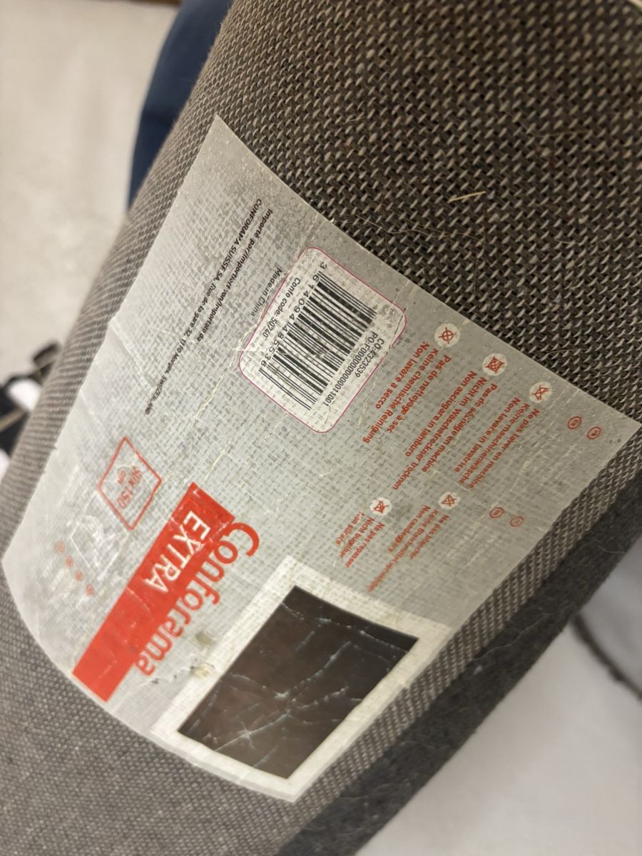 Conforama Tapis: Teppich - sehr flauschig – Neuf (Voir description) à Recherswil par jae_cfb6 3