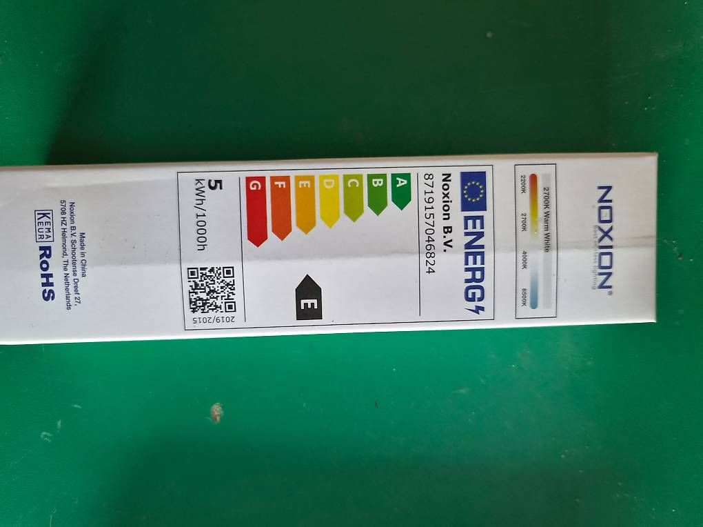 Lampade: Ampoule LED led pls em v2 0 4p – Nuovo e nell'imballaggio originale da Estavayer-le-Lac venduto da greg_torche 1