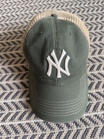 NY Yankees Cap trucker mesh grün/beige, Sommer ☀️