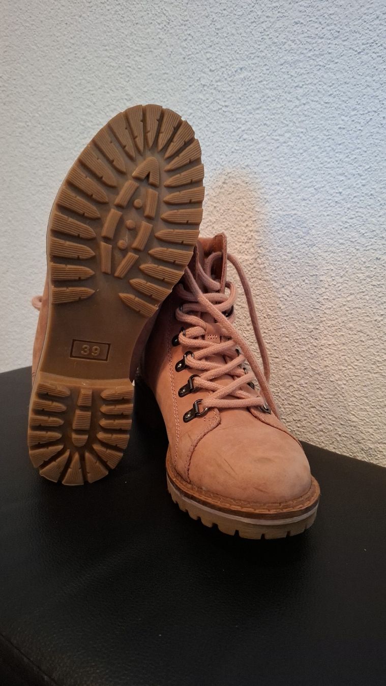 Landrover Damenschuhe: Schnürschuh Gr. 39 – Gebraucht aus Ennetmoos von Odi19 1