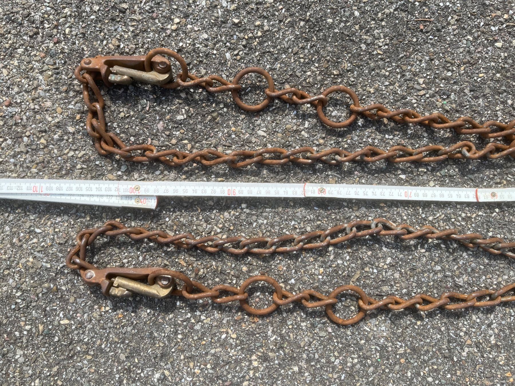 Catenine: Kuhstall Anbinde Ketten, alt – Usato da Magden venduto da Hornet2 2