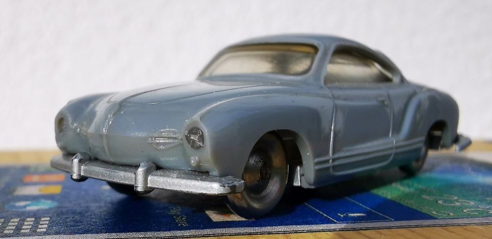 LEGO 1/87 Volkswagen Karmann Ghia in unbespielt (D'occasion