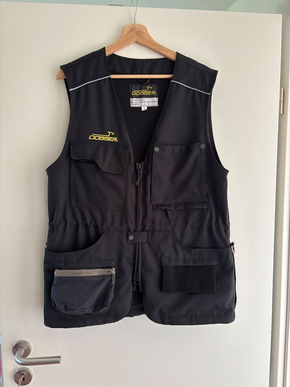 Dogger Gilet & Giacche: Trainingsweste von Dogger – Usato da Winterberg ZH venduto da gsc8303