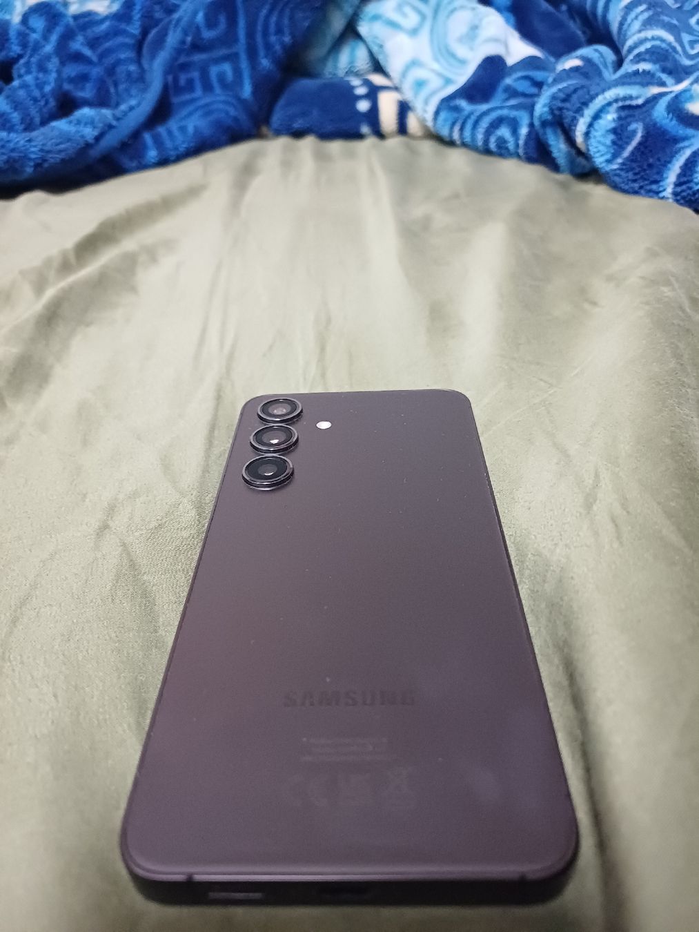 Samsung Telefoni cellulari / Smartphones: Samsung S24 Onyx, 256 Go, avec protection et boite – Nuovo (secondo la descrizione) da Fribourg venduto da alb_s77f 2