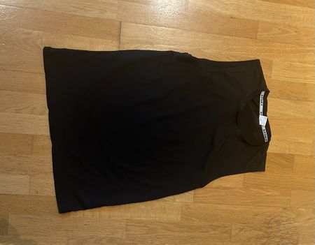 Sport Tanktop schwarz ohne Ärmel Grösse L neuwertig