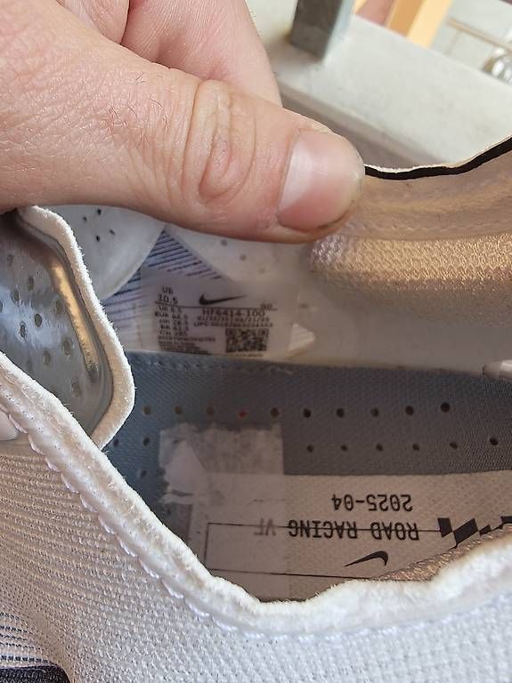 Scarpe da uomo: Günstig abzugeben  – Usato da Herzogenbuchsee venduto da DawidKawasaki