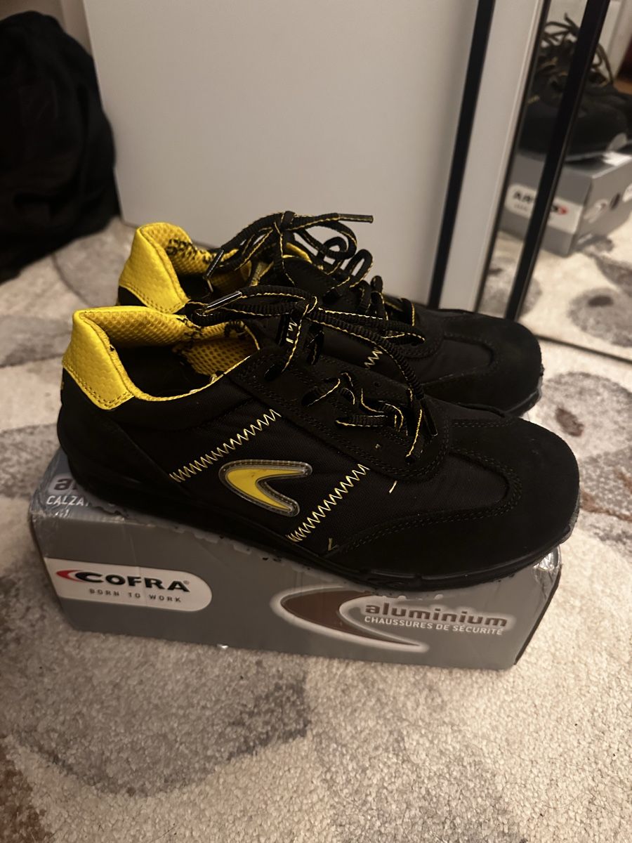 Scarpe da uomo: CoFRA Sicherheitsschuhe, NEU, Grösse 39 – Nuovo e nell'imballaggio originale da Wallisellen venduto da Smarre 1