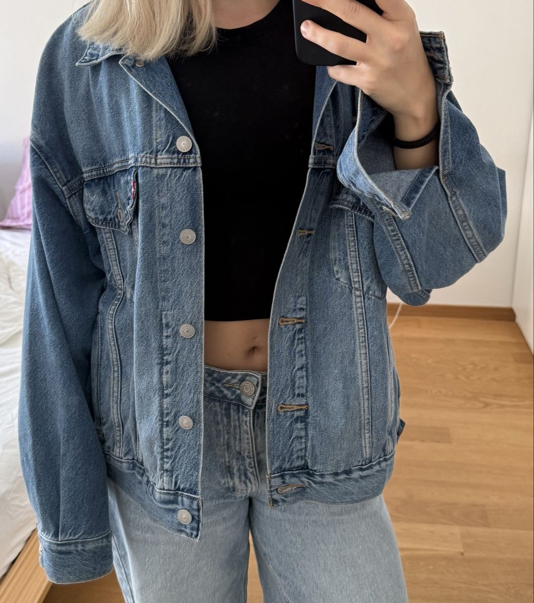 Levi's Giacche: Levis Denim Jeansjacke Oversized – Usato da Basel venduto da fel_l8h9