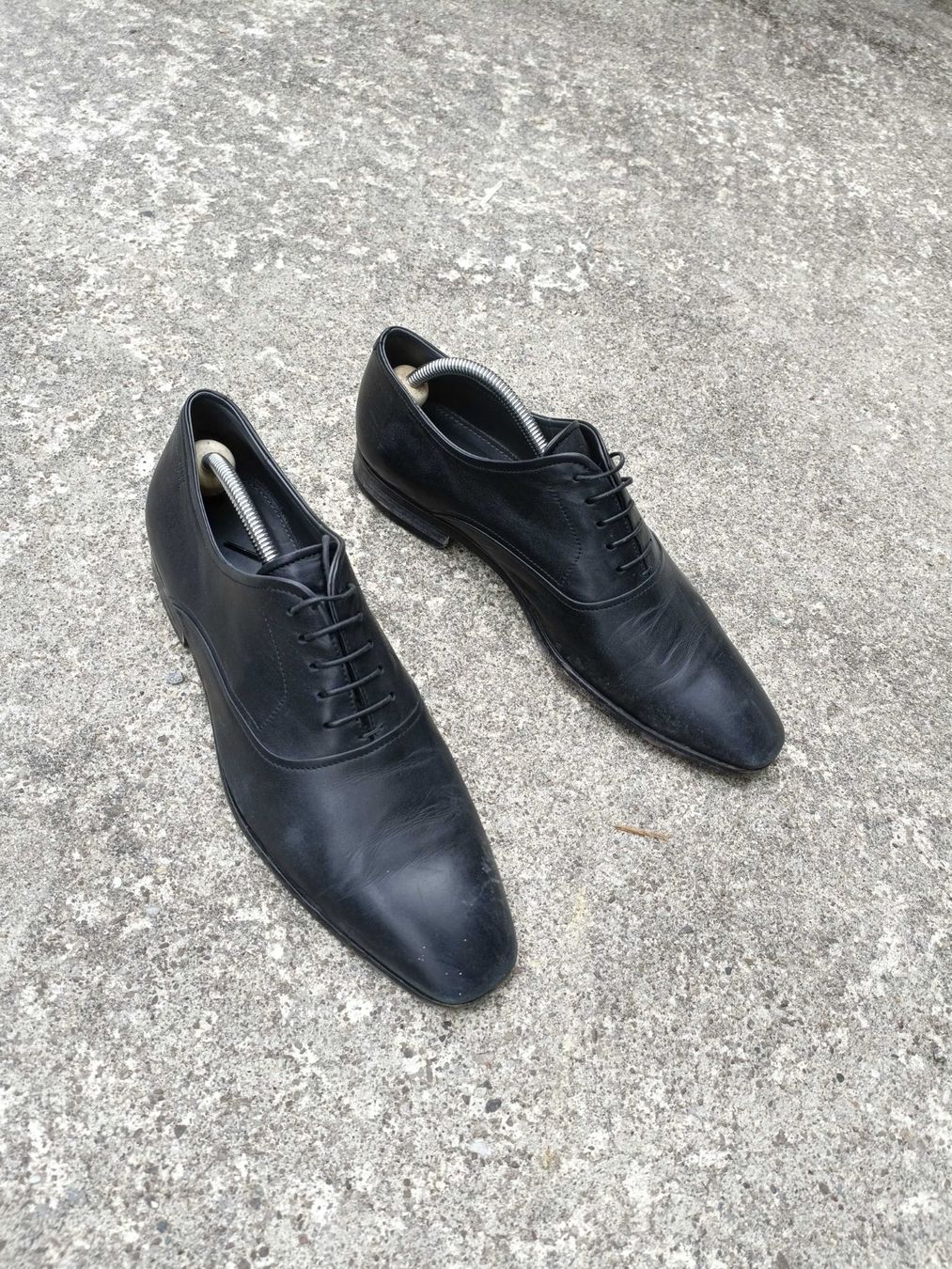 Scarpe da uomo: Schwarze Boss Schuhe Gr. 44 – Usato da Zumikon venduto da dwl_j987