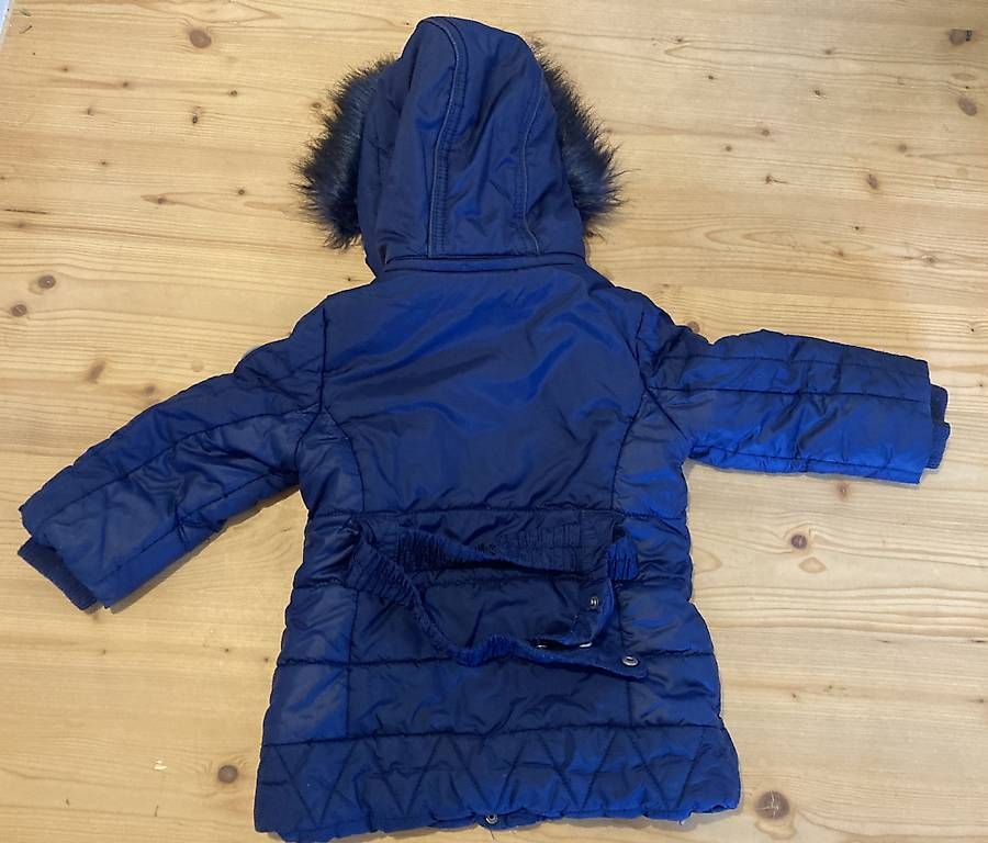 Giacche & Cappotti: Winterjacke Mädchen Gr.92 – Usato da Brunnadern venduto da Bumlebee 1