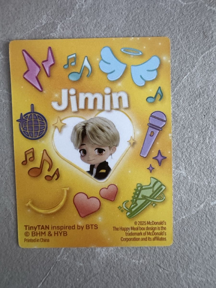 Mc Donald's Figurines: 🔥 BTS x McDonalds Jimin - NEU & Originalverpackt! – Neuf avec emballage d'origine à Sins par sum_lv6d 2