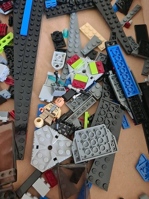 Baukästen: LEGO 75185 STAR WARS – Gebraucht aus Kriens von akazy 3