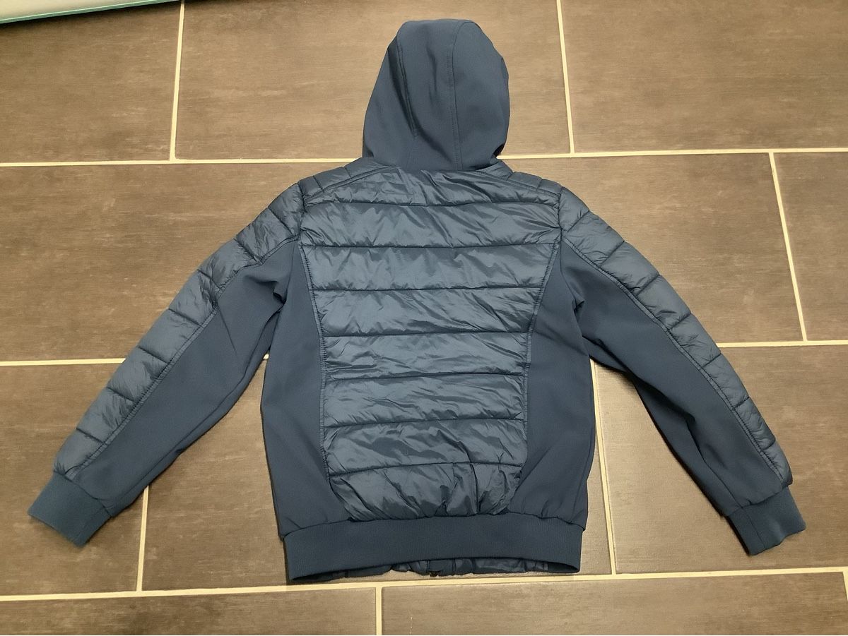 Giacche & Cappotti: Übergangs Steppjacke dunkelblau Grösse 152 – Usato da Brugg AG venduto da Sweety_pie 3