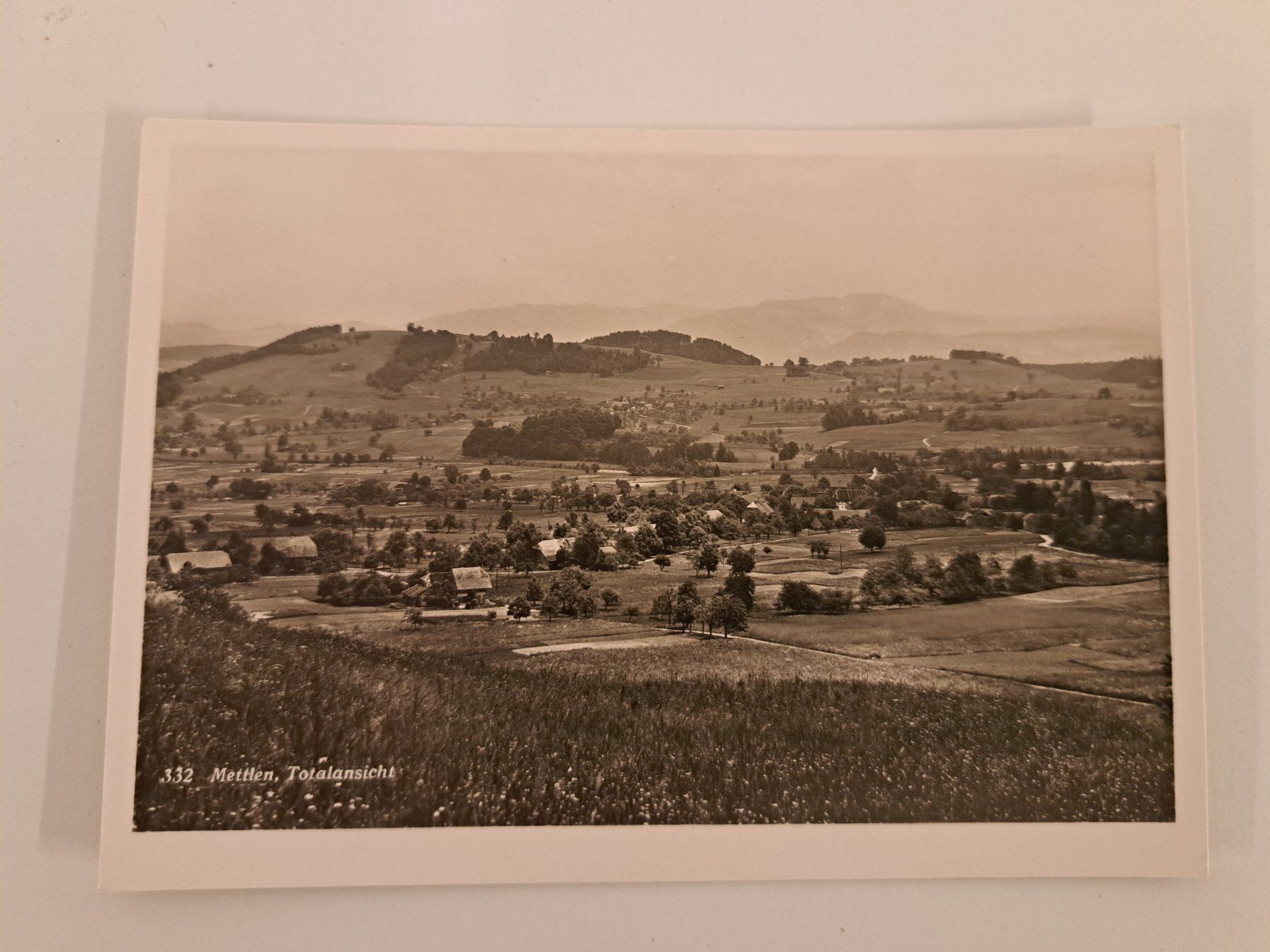 Cartoline postali: Ansichtskarte/ Mettlen Totalansicht/ AK Postkarte – Usato da Belp venduto da deal-now