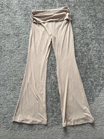Pantalon beige taille haute