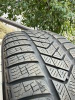 Winterreifen Pirelli 245/45 R19 102V 