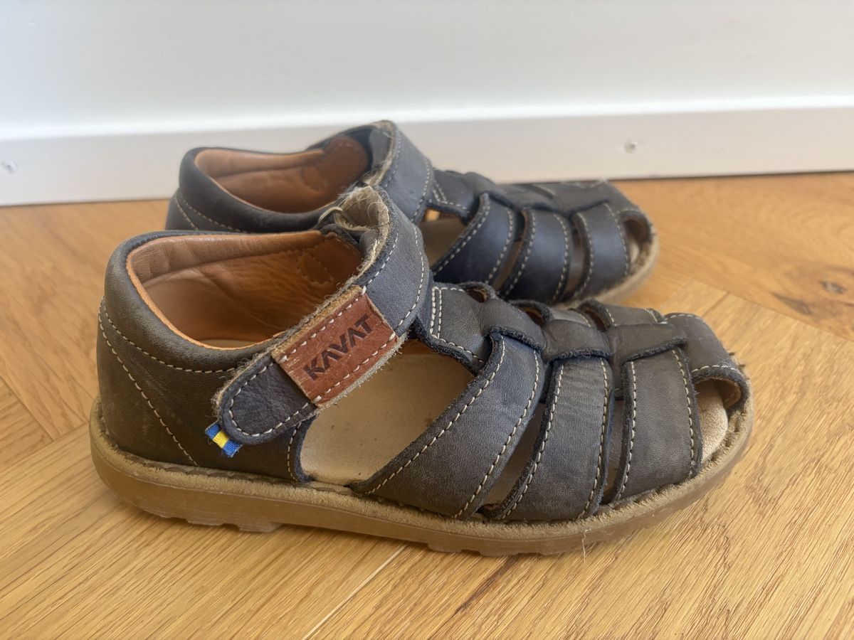 Scarpe per ragazzi: Kavat Sandale Grösse 30 – Usato da Basel venduto da Bale2014 2