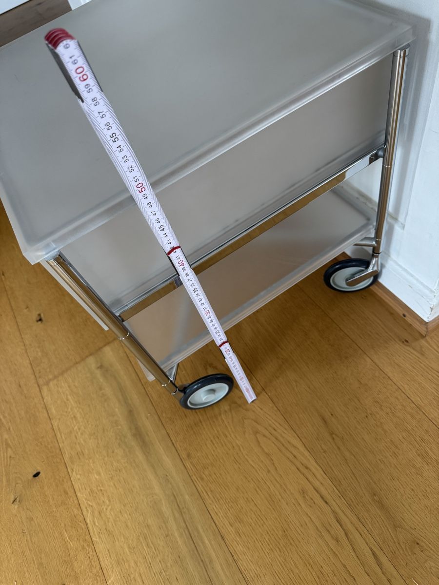 Kartell Banconi: Kartell Mobilwagen – Usato da Regensdorf venduto da Rina49 3