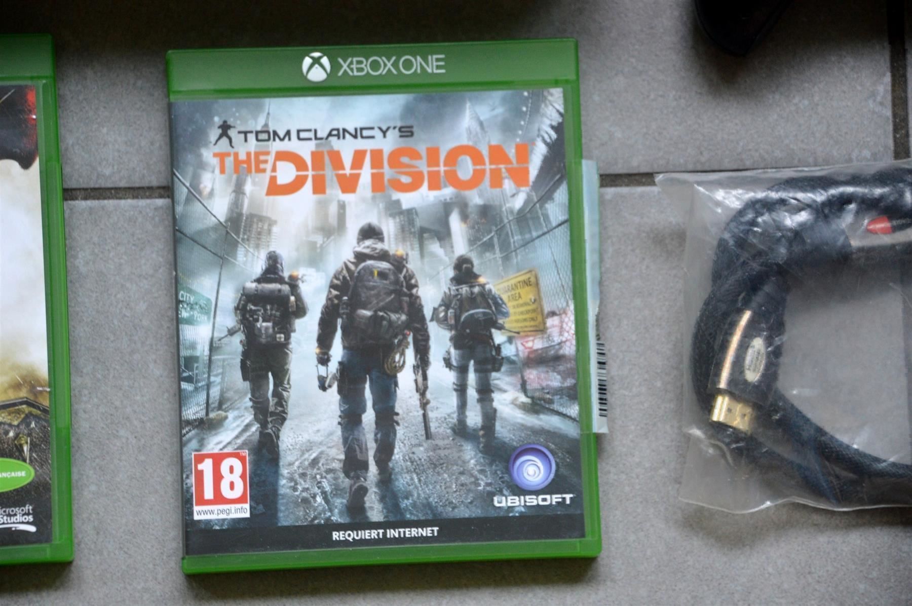 Microsoft Consoles: Xbox One – D'occasion à Collonges par arashee 5
