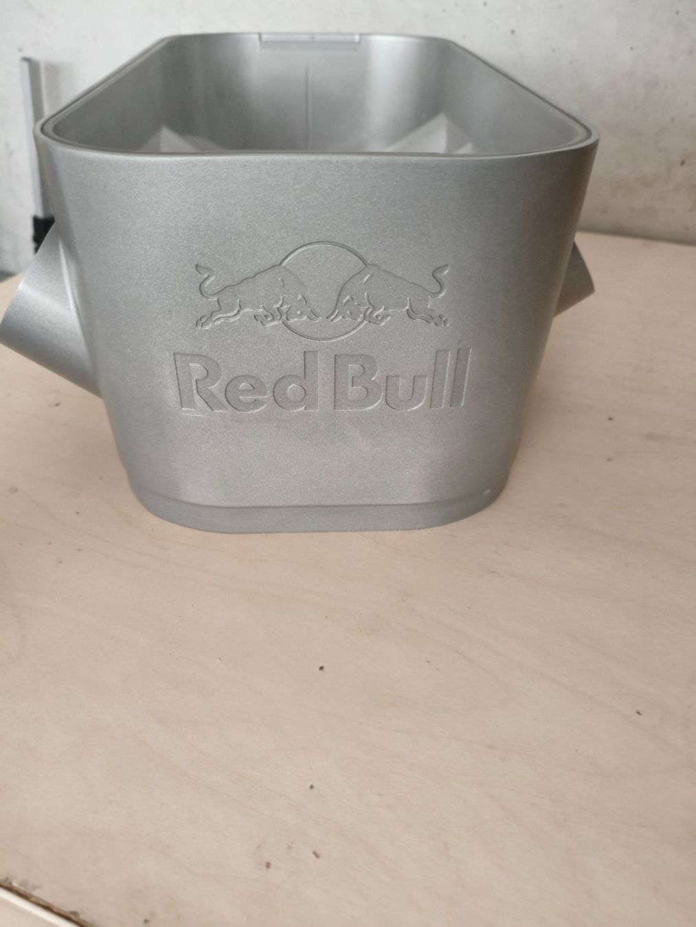 Frigoriferi & Refrigeratori: RedBull Eiskühler neu – Nuovo e nell'imballaggio originale da Oberwil b. Zug venduto da gic_k7jd 1