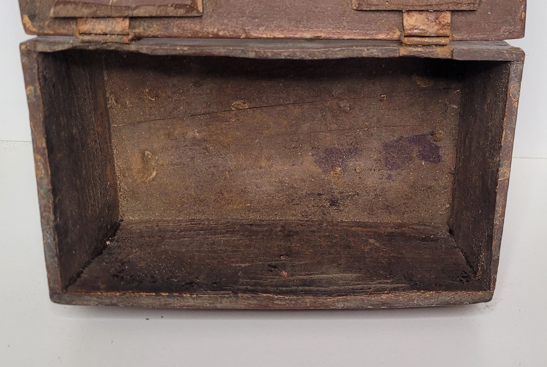 Dosen: Ancienne boîte en bois – Gebraucht aus Rocourt von PapyCH 4