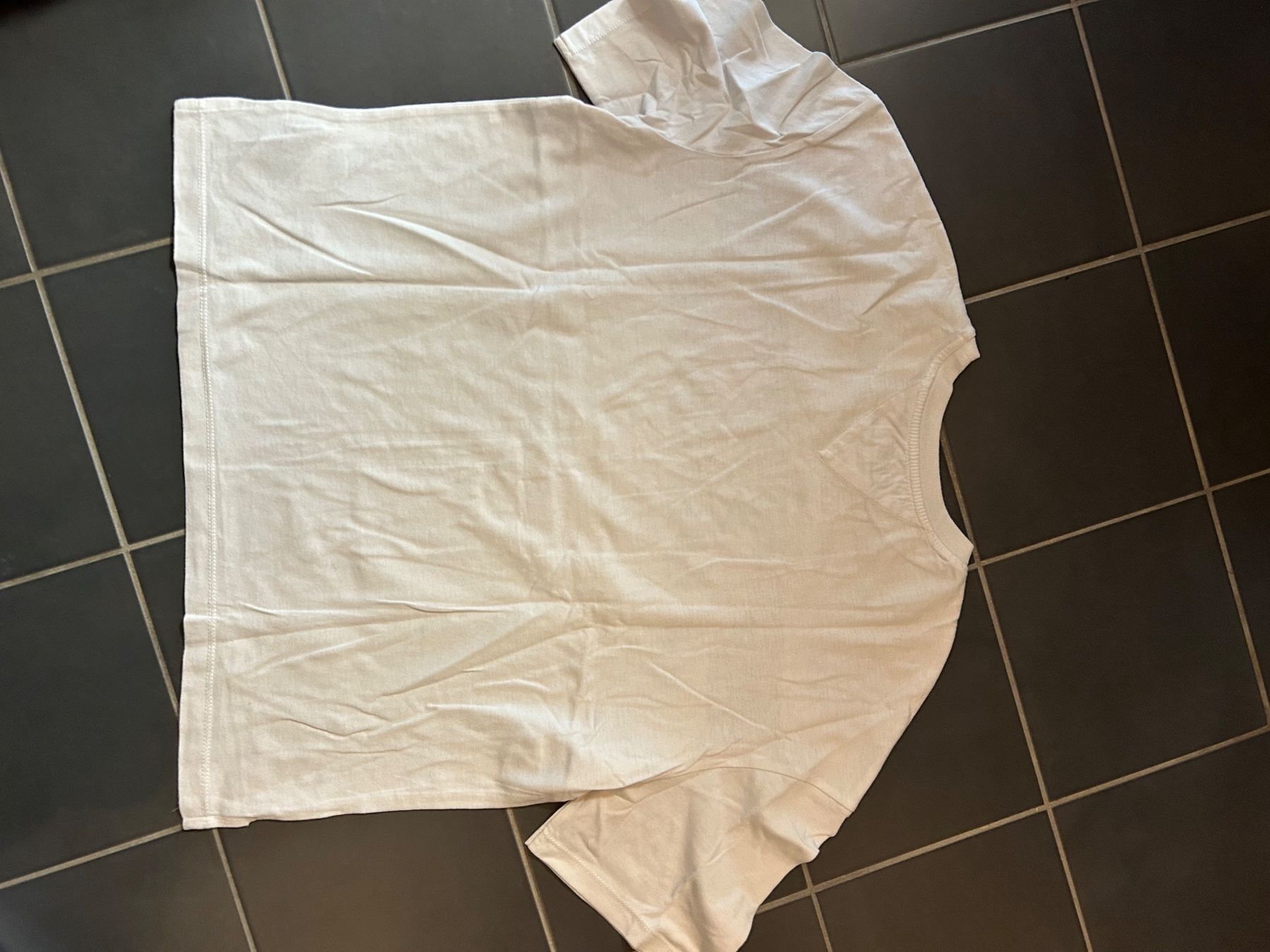 Tommy Hilfiger T-shirt: T-shirt Tommy jeans / T. M – Usato da Daillens venduto da guisepa 4