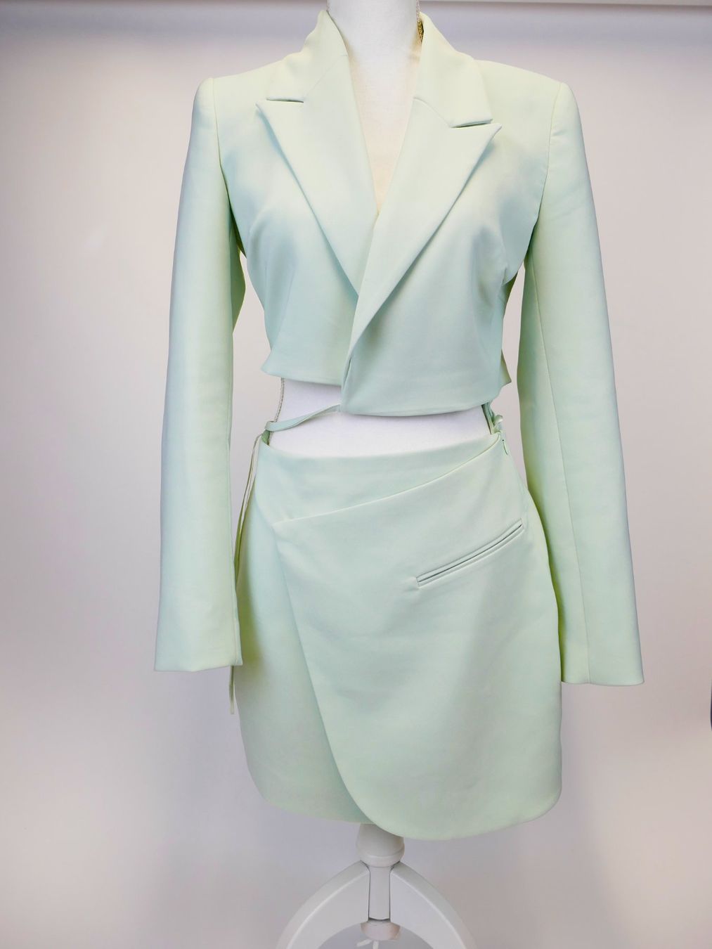 Robes: Mantelkleid – D'occasion à Urtenen-Schönbühl par Restwert_Schoenbuehl