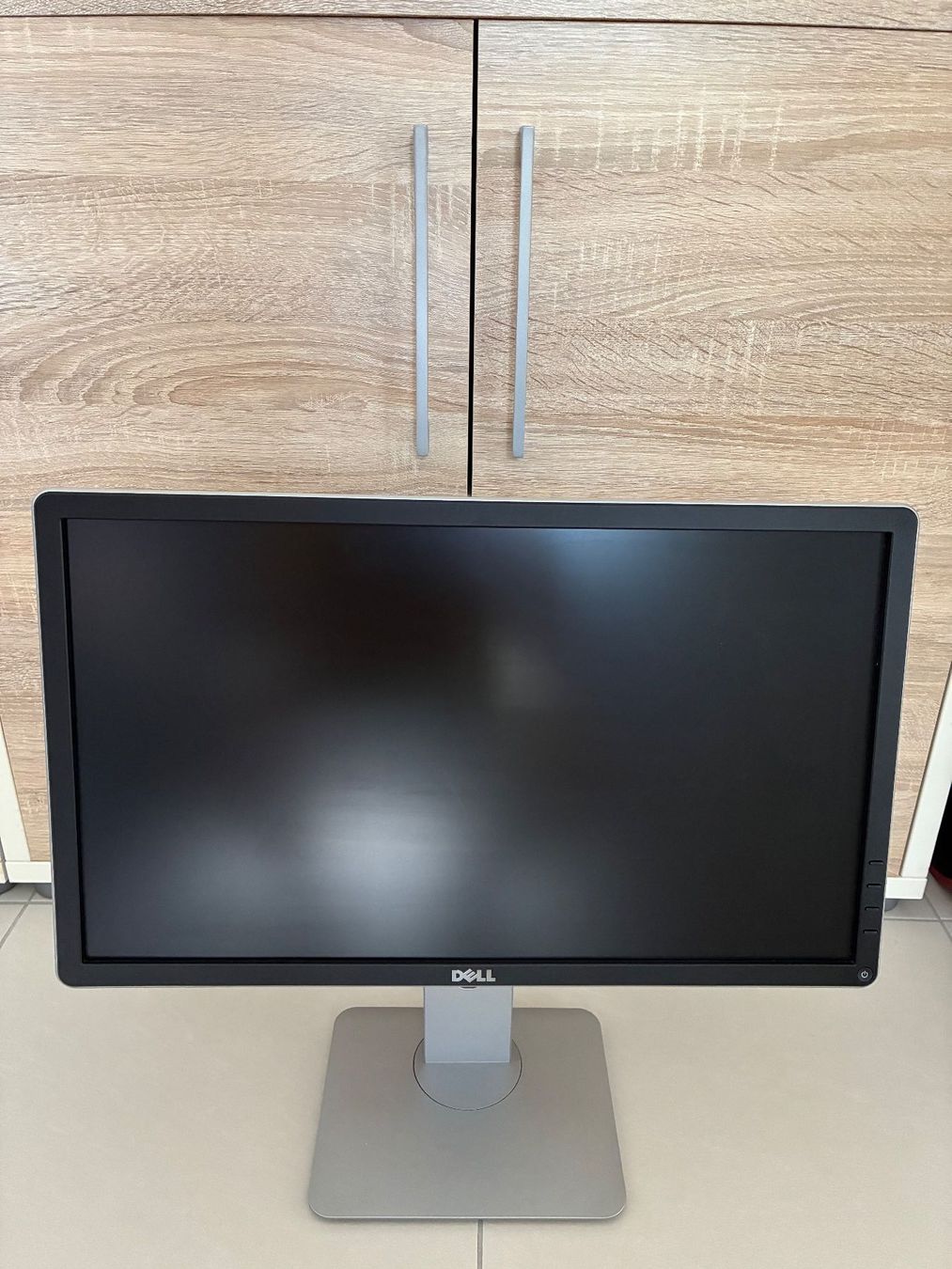 Dell Ecrans: PC-Bildschirm DELL P2214Hb 21.5Zoll – D'occasion à Maur par salsero02
