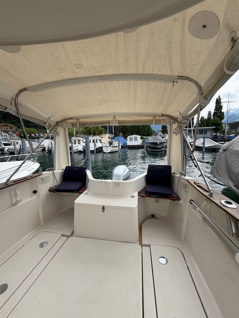 Quicksilver Barche: Motorboot Quicksilver 580 Pilothouse Honda 80 PS / Trailer – Usato da Flüelen venduto da Groggi72 6