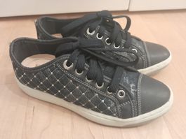 Neue Geox Sneaker, Gr. 35, Dunkelblau mit Strass