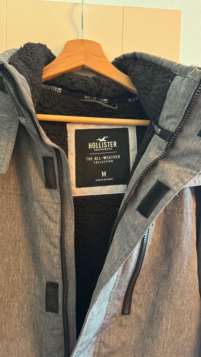 Hollister Vestes: Herren-Winterjacke – D'occasion à Rothenthurm par Lynn_DM 1